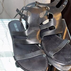 chelsea crew Black Leather Cutout Strappy Sandals